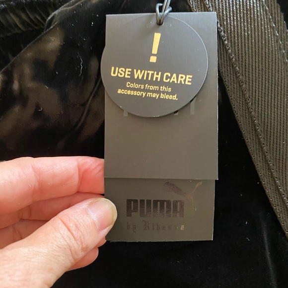 Brand new Fenty Rhianna Puma Velour Backpack main image 5